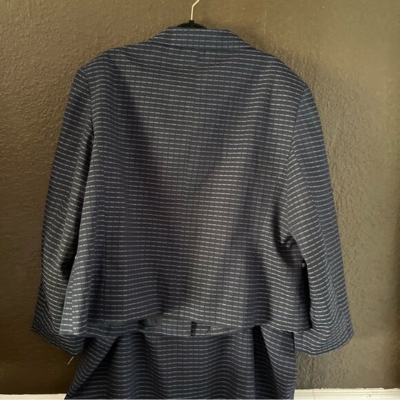 Navy Blue & White Patterned Skirt Suit with Ruffle Bottom, Size 24W - Picture 10 of 14